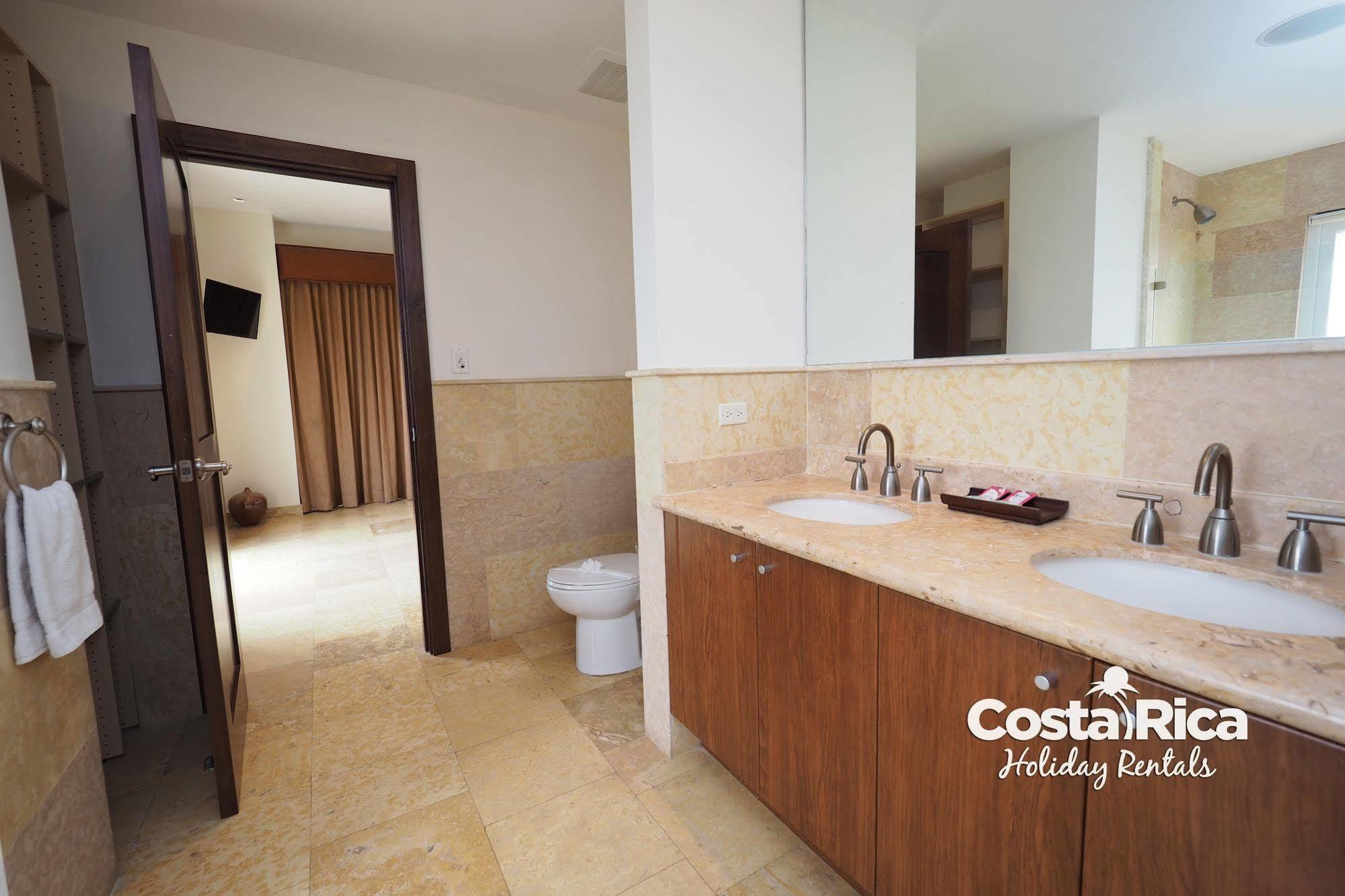 Acqua Residences Jacó Extérieur photo