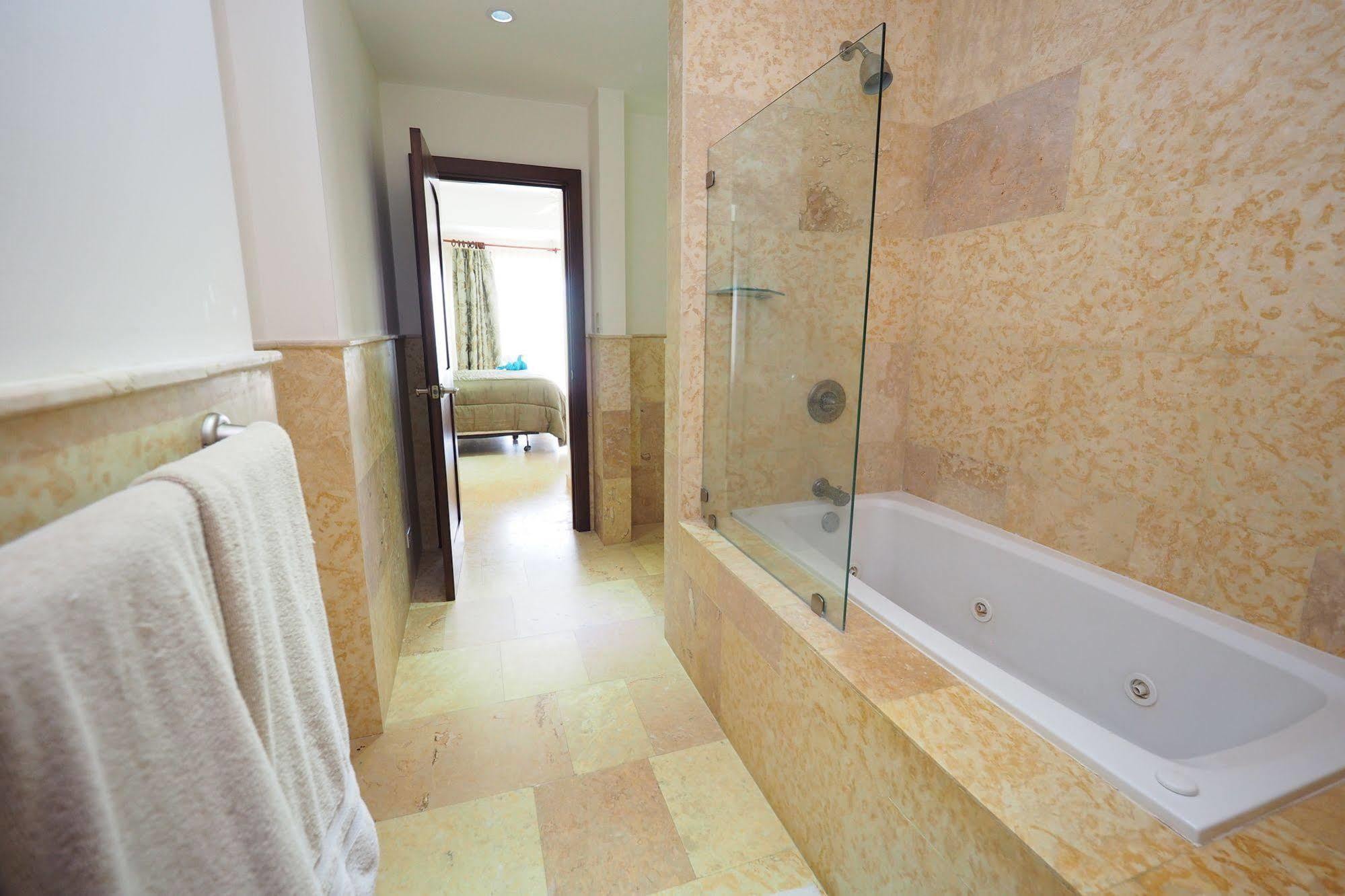 Acqua Residences Jacó Extérieur photo